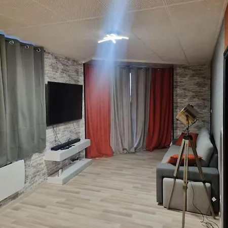 Cosy Loft - Calais Apartment Exterior photo